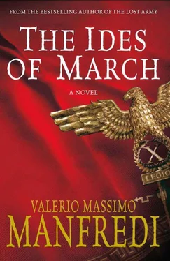 Valerio Manfredi The Ides of March обложка книги
