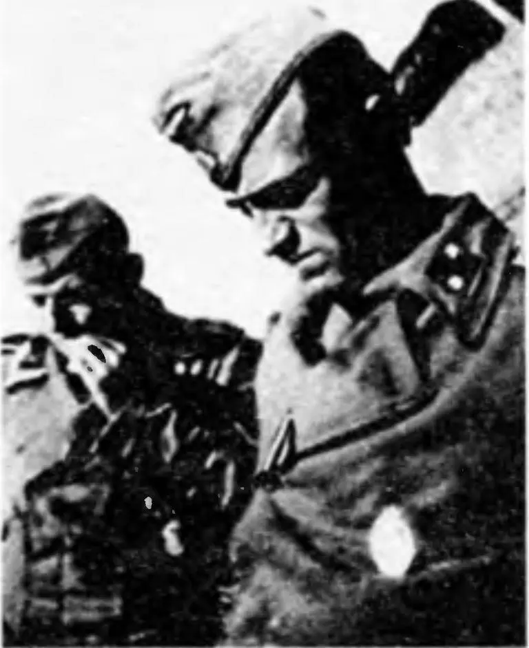 Лето 1943 года Михаэль Виттманн и Ханнес Фишер В начале 1940 года Виттманн и - фото 14