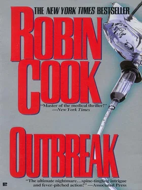 Robin Cook Outbreak обложка книги