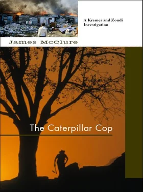 James McClure The Caterpillar Cop обложка книги