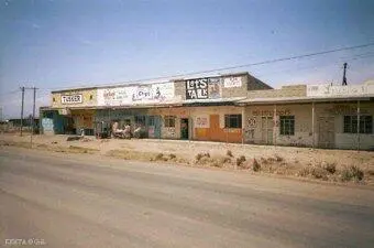 До поворота на Thika доехали в уже привычных кузовах грузовиков а вот на этом - фото 353