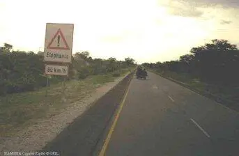 В 1725 слева показалась река Джип с пулеметчиками сразу отстал легковые - фото 541