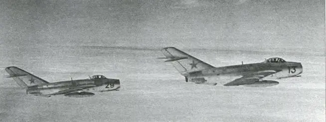 Днем 8 мая 1954 г со стороны Баренцева моря госграницу СССР нарушили - фото 11