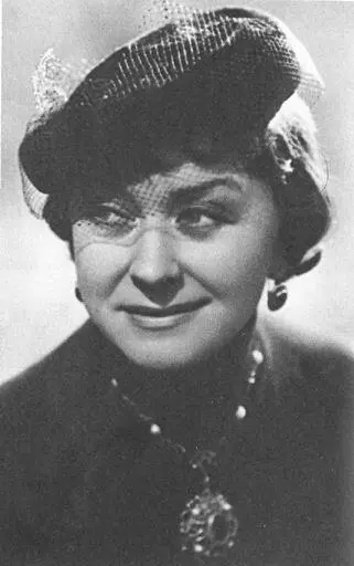 Мария Миронова 60ые годы 1985 год Сочи Слева направо Михаил Дорн - фото 32