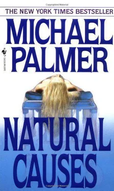 Michael Palmer Natural Causes обложка книги