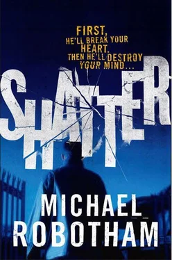 Michael Robotham Shatter обложка книги