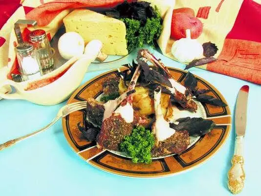Продукты 450 г баранины на ребрышках 4 клубня картофеля 4 свежих - фото 286