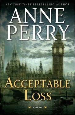 Anne Perry Acceptable Loss обложка книги