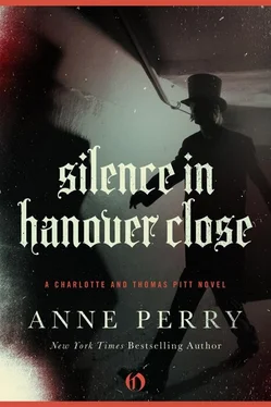 Anne Perry Silence in Hanover Close