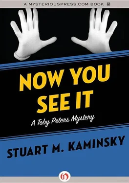 Stuart Kaminsky Now You See It обложка книги