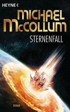 Michael McCollum Sternenfall обложка книги