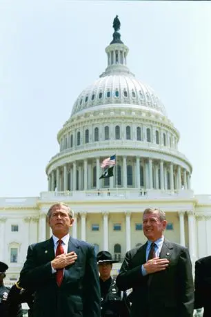 With John Ashcroft Associated PressDoug Mills What are you doing to stop - фото 139