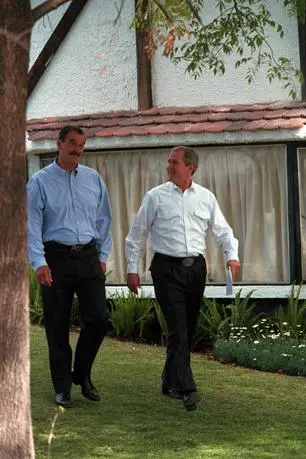With Vicente Fox White HousePaul Morse Saddam fired off a barrage that lit - фото 218
