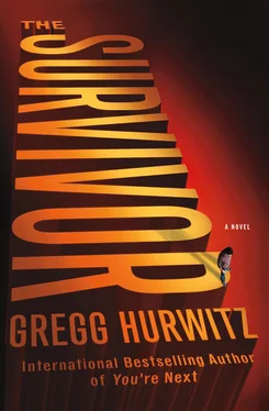 Gregg Hurwitz The Survivor обложка книги