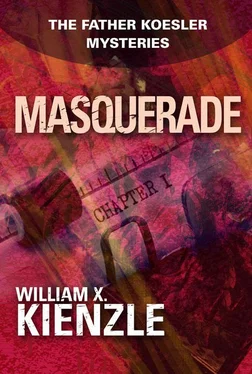 William Kienzle Masquerade обложка книги