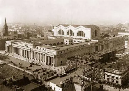 Здание вокзала Пенсильвания стейшн снимок 1911 года Только в городе - фото 33