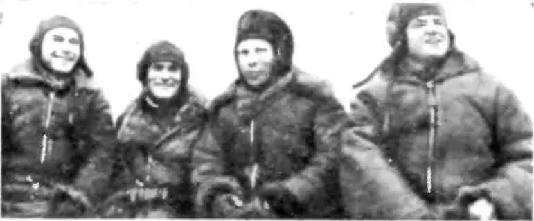 Воспитанники Л Л Шестакова дважды Герои Советского Союза Владимир - фото 19