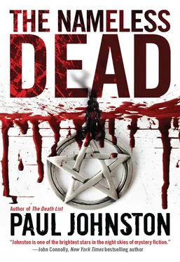 Paul Johnson The nameless dead обложка книги