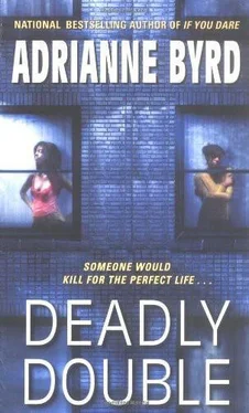 Adrianne Byrd Deadly Double обложка книги