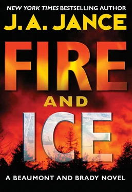 J. Jance Fire and Ice обложка книги