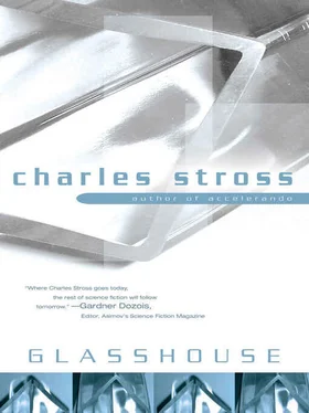 Charles Stross Glasshouse обложка книги