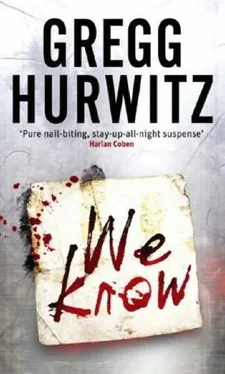 Gregg Hurwitz We Know обложка книги