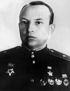 Георгий Филиппович Байдуков Это был второй брак Чкалова Первый раз он женился - фото 16