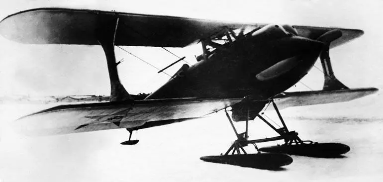 Истребитель И2 на лыжном шасси Самолет построили в сентябре 1924 год и 4 - фото 18