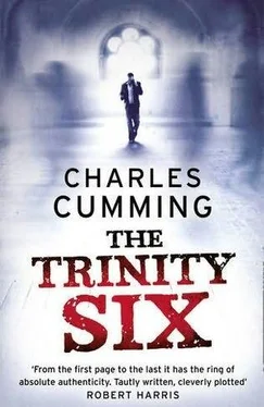 Charles Cumming The Trinity Six обложка книги