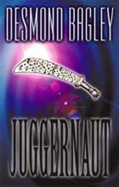 Desmond Bagley Juggernaut обложка книги