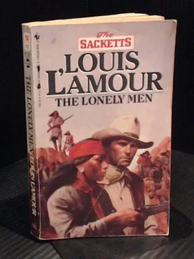 Louis L'Amour The Lonely Men обложка книги