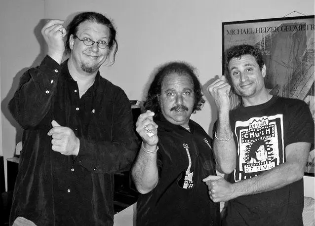 With Ron Jeremy and Paul Provenza invoking the punch line from The Aristocrats - фото 3