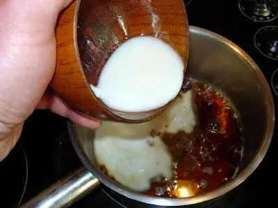 Проверив состояние цыпленка который в духовке должен окончательно обсохнуть - фото 72