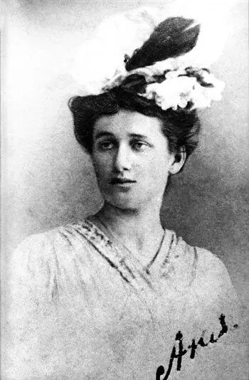 Анна Горенко Евпатория 1905 г Николай Гумилев гимназист старших - фото 24