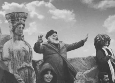 Рабочий момент съемок фильма Легенда о Сурамской крепости 1984 г В гневе - фото 40