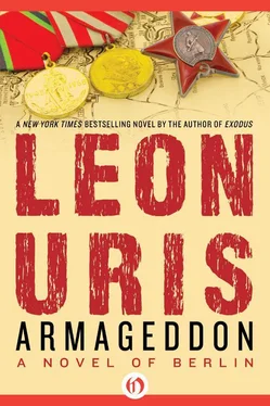 Armageddon Leon Uris обложка книги