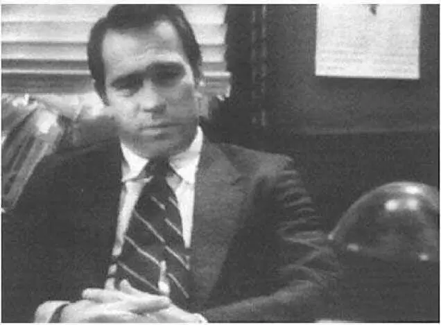 Tommy Lee Jones in Gotham 1988 a madeforTV thriller that helped inspire - фото 26