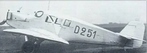 Один из ранних Юнкерс F13 выпуска 1920 г но с доработанным трапециевидным - фото 4