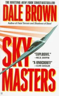 Dale Brown Sky Masters обложка книги