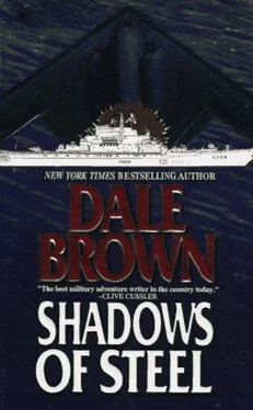 Dale Brown Shadows of steel обложка книги