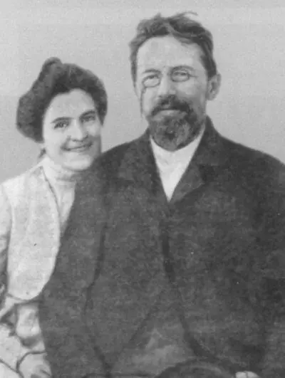 Чехов и О Л Книппер Чехова Фото 1901 г Белая дача Чехова в Ялте - фото 50
