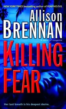 Allison Brennan Killing Fear обложка книги