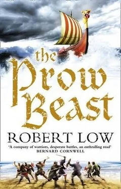Robert Low The Prow Beast обложка книги