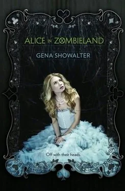 Gena Showalter Alice in Zombieland обложка книги