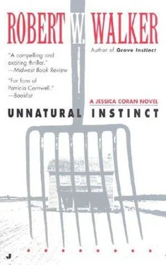 Robert Walker Unnatural Instinct обложка книги