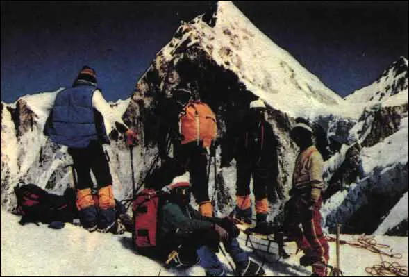 Гималаи 1982 год Западный цирк Эвереста Франция Фонтебло под Парижем - фото 12