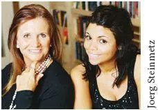 1 New York Times and USA Today bestselling P C CASTis an awardwinning - фото 1