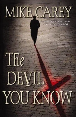 Mike Carey The Devil You Know обложка книги