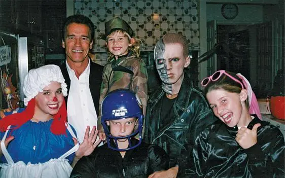 As you can tell from the photo above Halloween is a big deal in the - фото 128