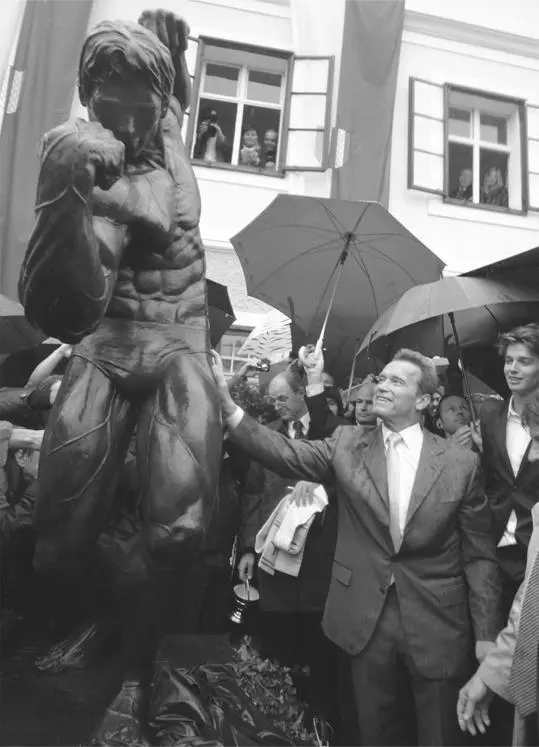 My son Patrick and I flew to Europe in 2011 for the unveiling at the Graz - фото 189